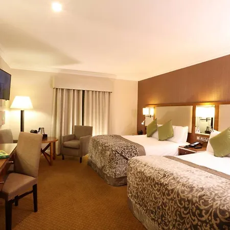 Vaughan Hotel