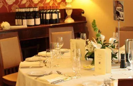 Vaughan Hotel Lahinch