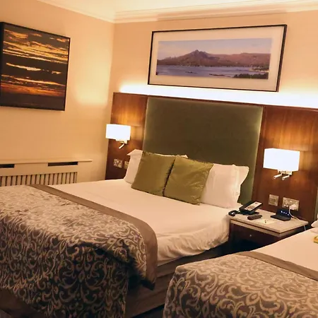 Vaughan Hotel