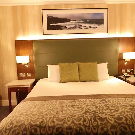 מלון Vaughan להינץ'